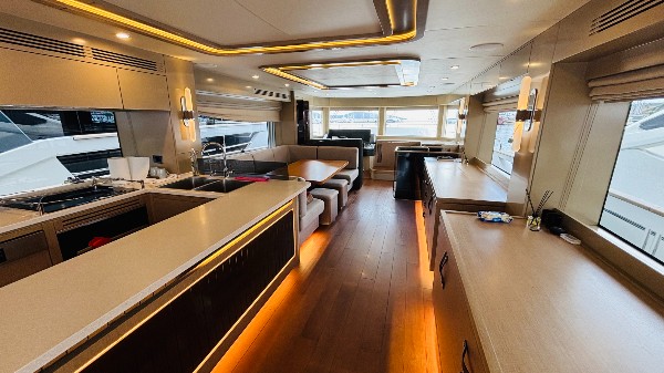 2022 SIRENA 68 