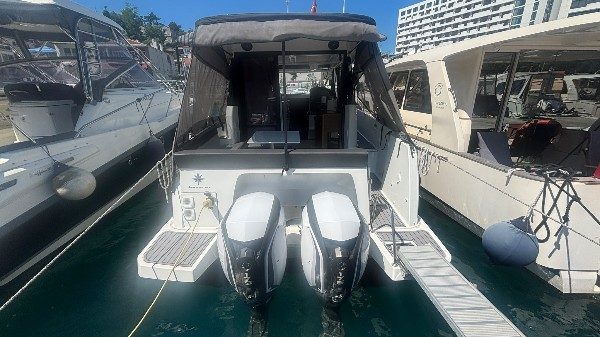 2017 JEANNEAU MERRY FISHER 895