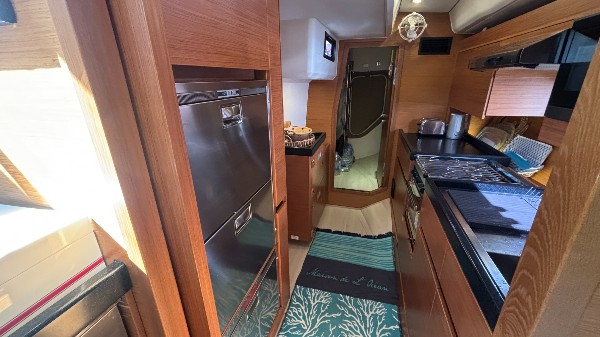 2016 HANSE 675
