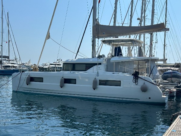 2022 LAGOON 46 OWNER'S VERSION