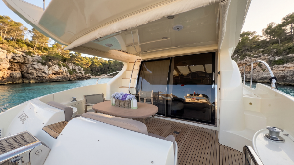 2006 AZIMUT 55 E