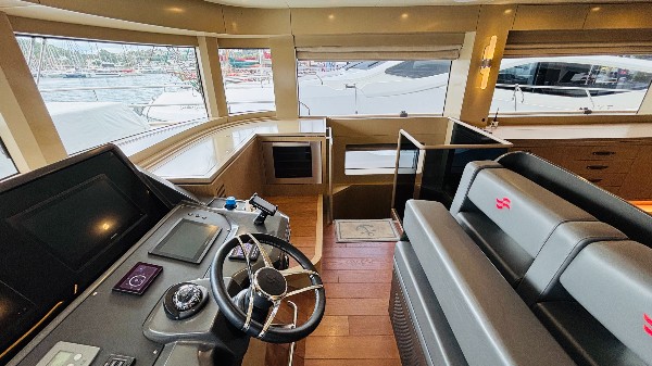 2022 SIRENA 68 