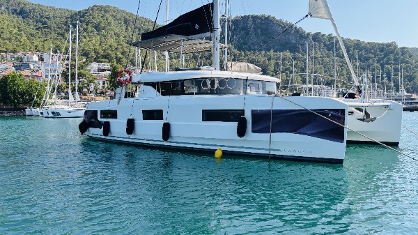 2020 LAGOON 46 