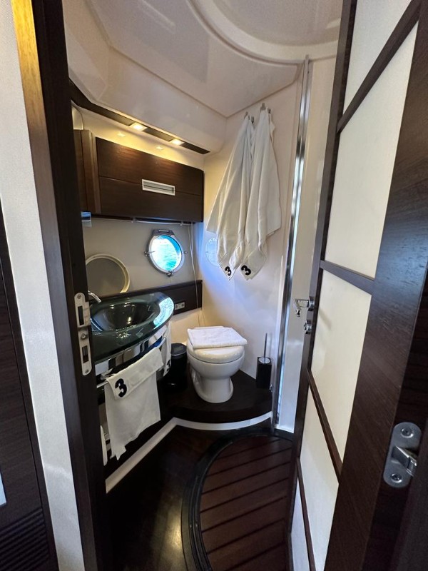 2012 AZIMUT 62S