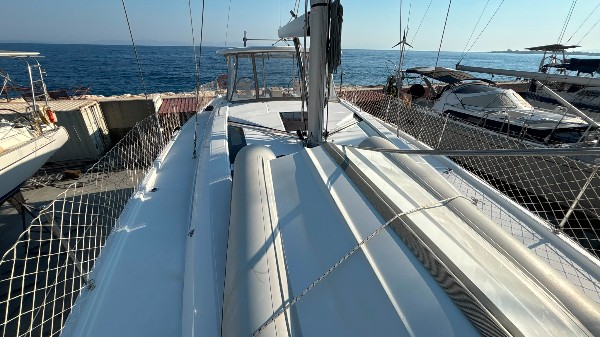 2022 BENETEAU OCEANIS 51.1