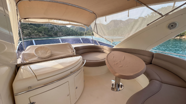 2006 AZIMUT 55 E