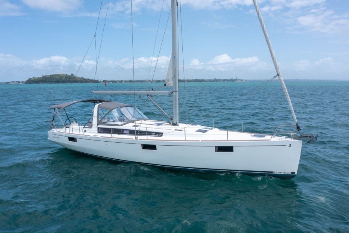 2014 BENETEAU OCEANIS 48 - 14.2m tekne