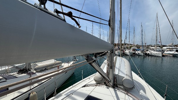 2017 JEANNEAU 51