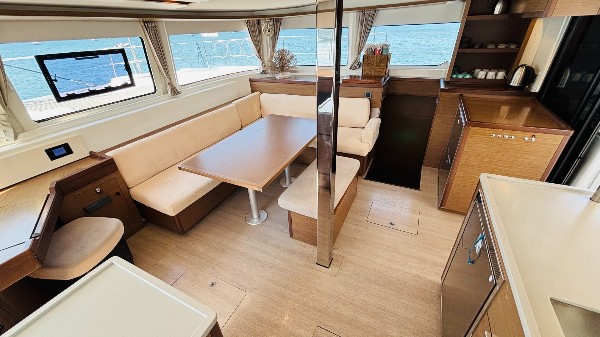 2020 LAGOON 46 