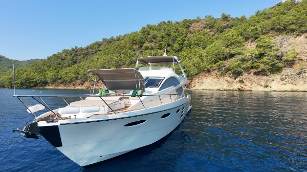 2010 NUMARINE 78 FLY