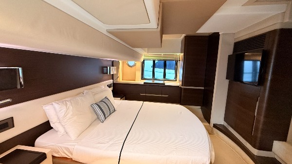 2015 AZIMUT 50