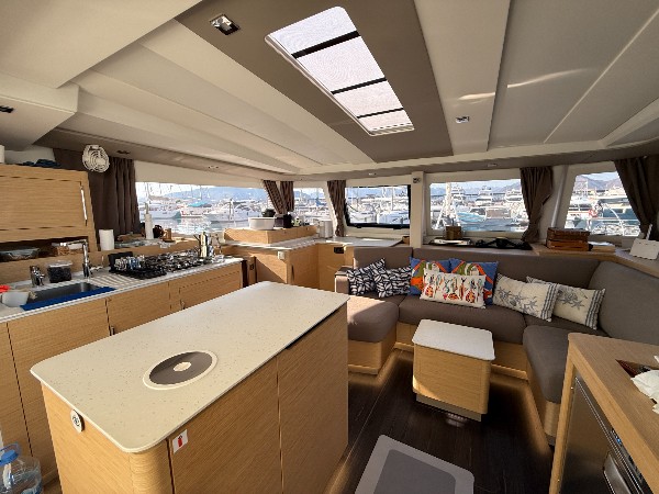 2025 FOUNTAINE PAJOT MAESTRO 41