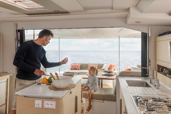 2025 FOUNTAINE PAJOT MAESTRO 41
