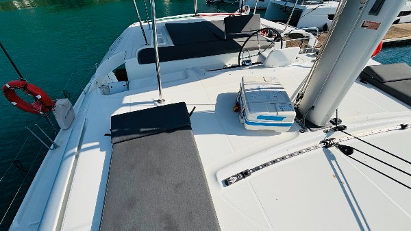 2020 LAGOON 46 