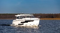 AQUADOR BOATS 400 HT - Thumbnail Image