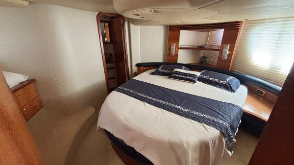 2006 AZIMUT 55 E