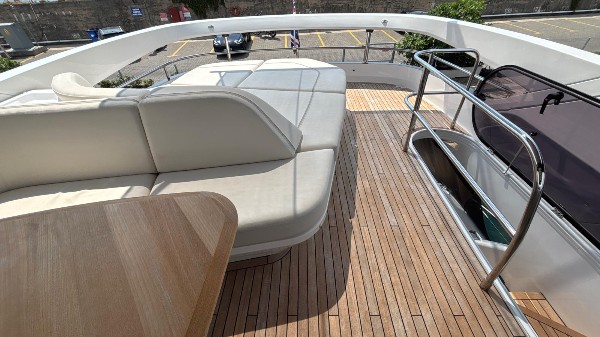 2023 PRINCESS F65