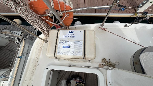 2009 BENETEAU SWIFT TRAWLER 42