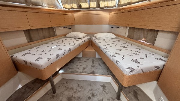 2023 GREENLINE 40 HYBRID