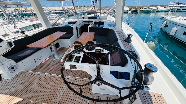 2015 HANSE 575  