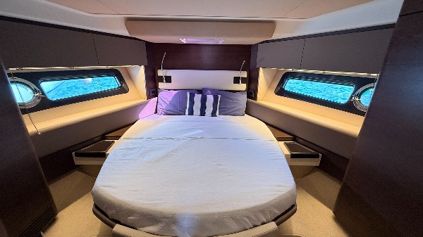 2015 AZIMUT 50