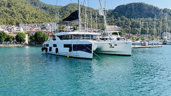 2020 LAGOON 46 