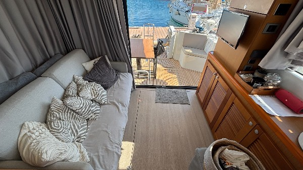 2018 BENETEAU SWIFT TRAWLER 35