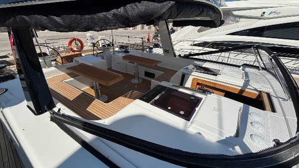 2016 HANSE 675