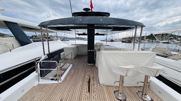 2022 SIRENA 68 