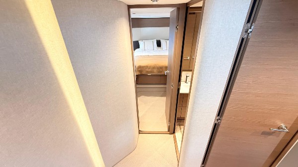 2024 PRINCESS F65