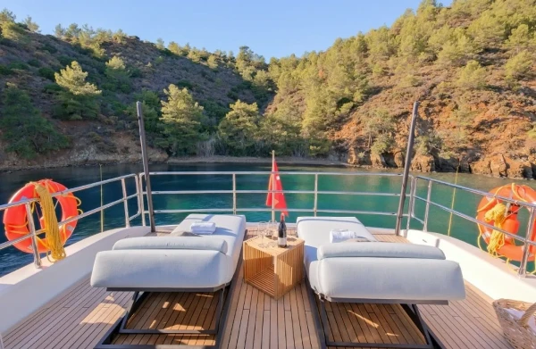 2023 SIRENA 68 MOTOR YACHT 20 M