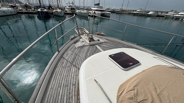 2009 BENETEAU SWIFT TRAWLER 42