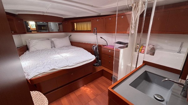 2014 BENETEAU OCEANIS 48