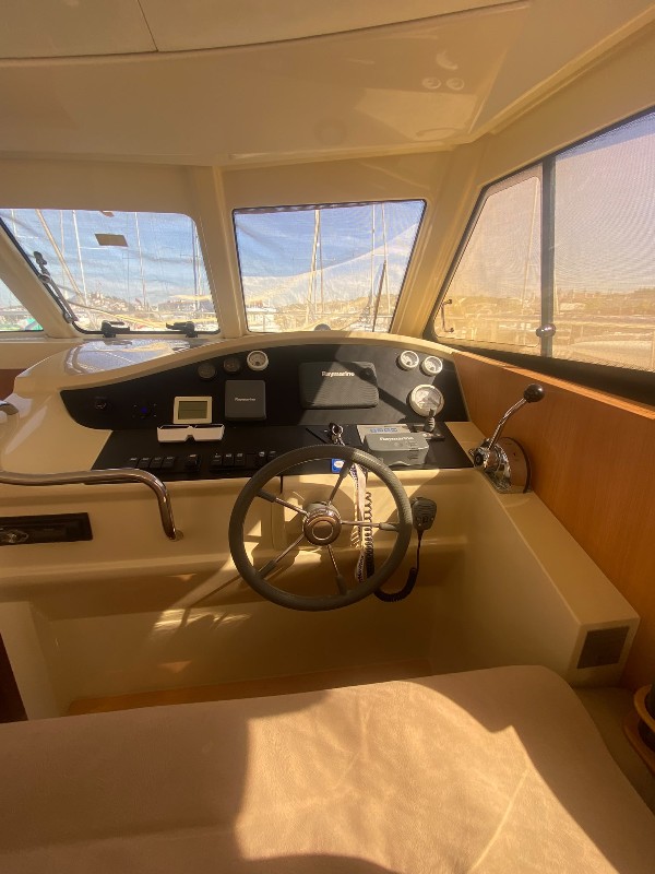 2012 GREENLINE 33