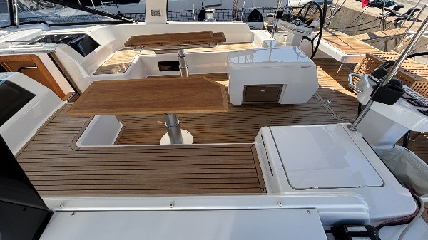 2016 HANSE 675