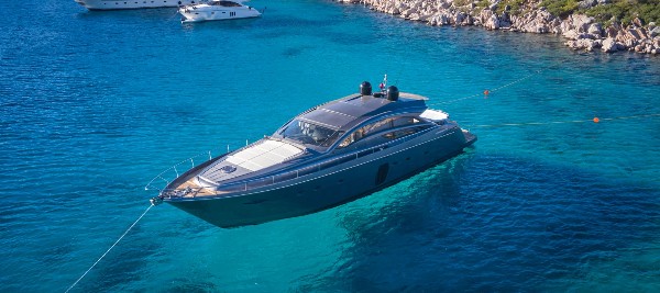 2012 PERSHING 72