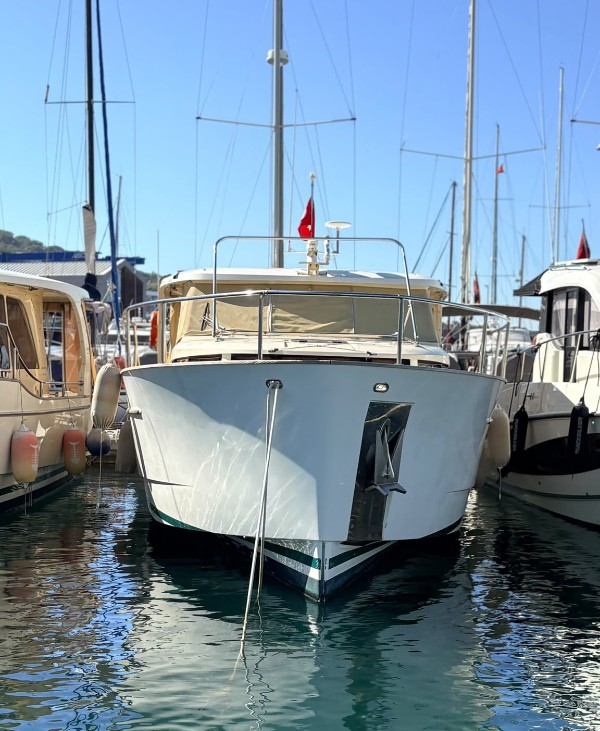 2012 GREENLINE 33