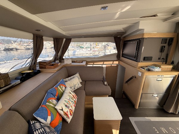 2025 FOUNTAINE PAJOT MAESTRO 41