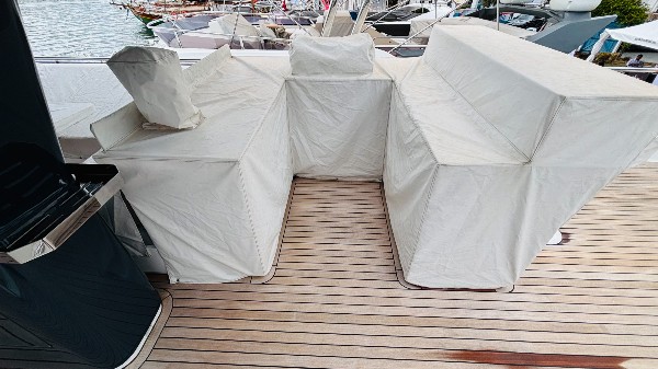 2022 SIRENA 68 