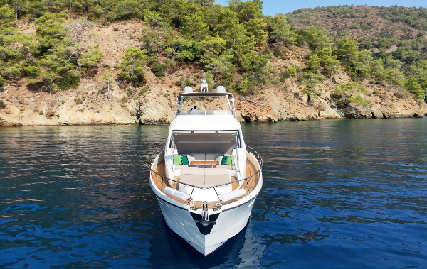 2010 NUMARINE 78 FLY