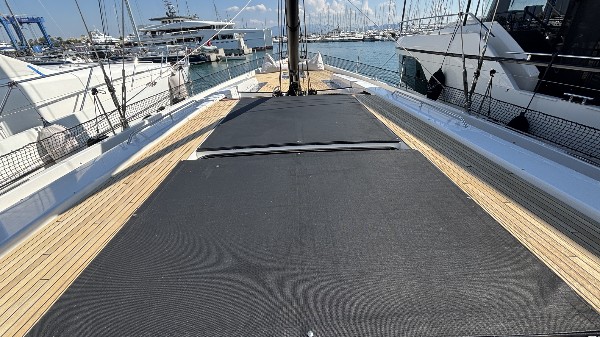 2016 HANSE 675