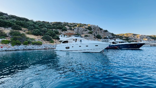 2010 SUNSEEKER MANHATTAN 70