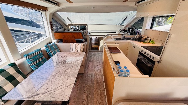 2017 NUMARINE 62 FLY