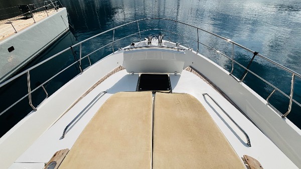 2008 TRADER 64 