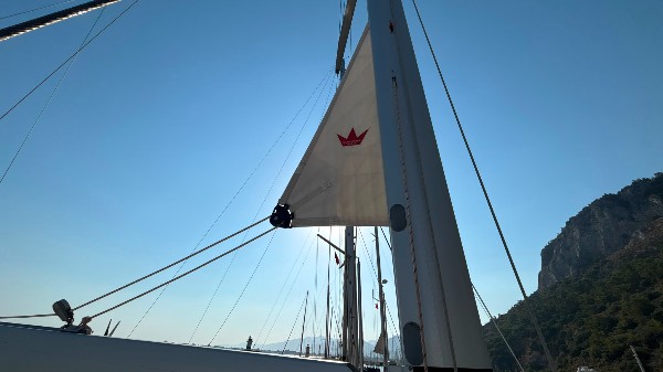 2022 BENETEAU OCEANIS 51.1